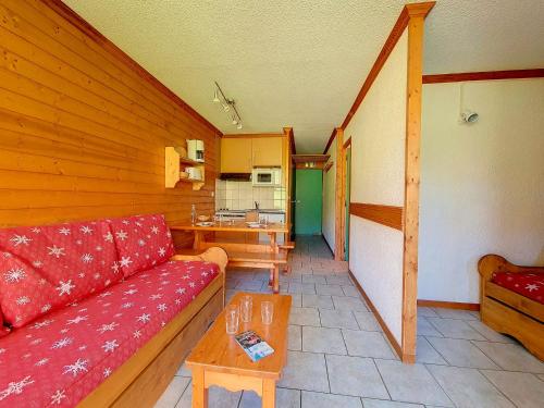Appartement Les Menuires, 2 pièces, 4 personnes - FR-1-344-961