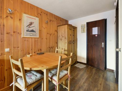 Appartement Les Menuires, 2 pièces, 4 personnes - FR-1-344-962