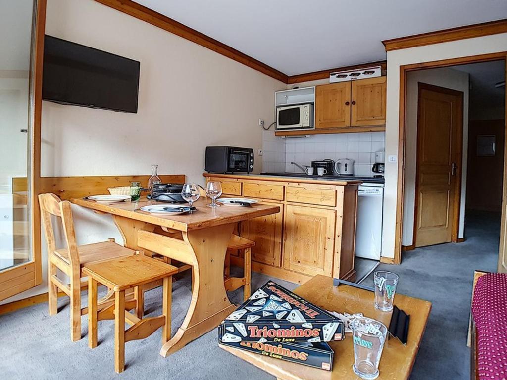 Appartement Les Menuires, 2 pièces, 4 personnes - FR-1-344-988 LES BALCONS DES BRUYERES 22 Rue des Montagnes, 73440 Les Bruyères