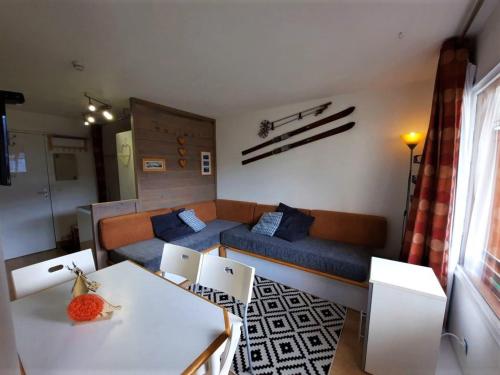 Appartement Les Menuires, 2 pièces, 4 personnes - FR-1-452-200