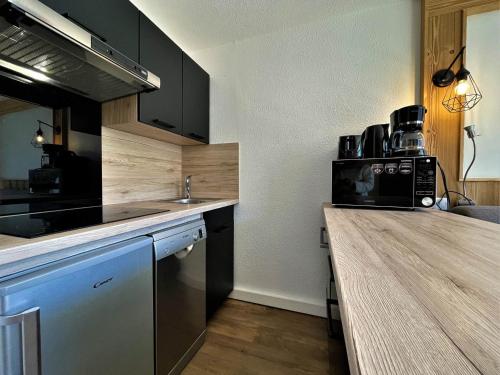 Appartement Les Menuires, 2 pièces, 4 personnes - FR-1-452-270