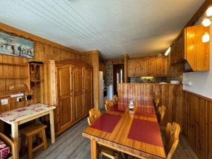 Appartement Les Menuires, 2 pièces, 4 personnes - FR-1-452-368