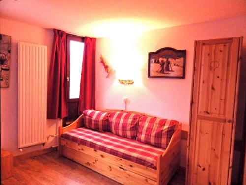 Appartement Les Menuires, 2 pièces, 4 personnes - FR-1-574-30