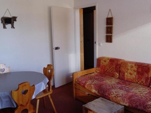 Appartement Les Menuires, 2 pièces, 4 personnes - FR-1-574-57