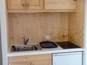 Appartement Les Menuires, 2 pièces, 4 personnes - FR-1-574-57