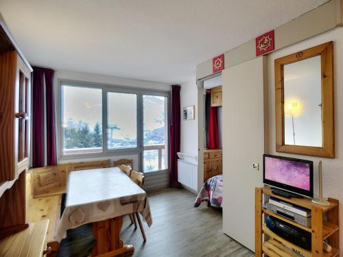 Appartement Les Menuires, 2 pièces, 5 personnes - FR-1-178-116