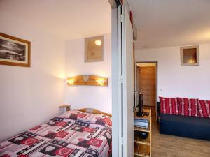 Appartement Les Menuires, 2 pièces, 5 personnes - FR-1-178-116