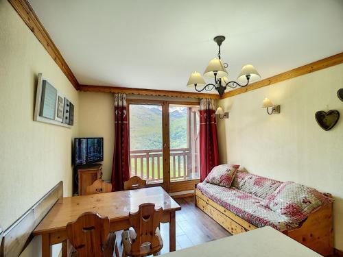 Appartement Les Menuires, 2 pièces, 5 personnes - FR-1-178-186
