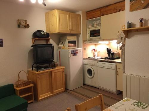 Appartement Les Menuires, 2 pièces, 5 personnes - FR-1-178-192