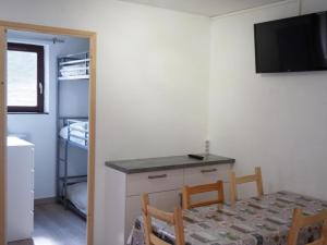 Appartement Les Menuires, 2 pièces, 5 personnes - FR-1-178-343