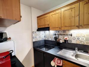 Appartement Les Menuires, 2 pièces, 5 personnes - FR-1-178-367