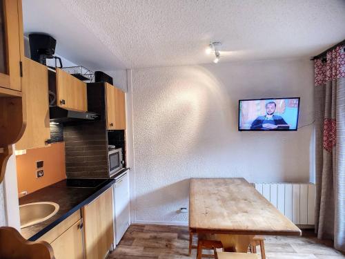 Appartement Les Menuires, 2 pièces, 5 personnes - FR-1-178-370