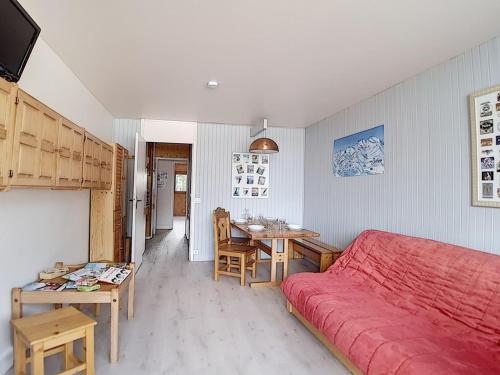 Appartement Les Menuires, 2 pièces, 5 personnes - FR-1-344-1016