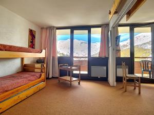 Appartement Les Menuires, 2 pièces, 5 personnes - FR-1-344-341