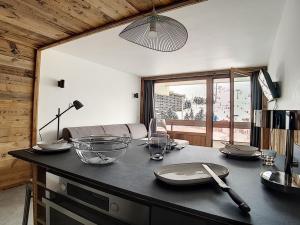 Appartement Les Menuires, 2 pièces, 5 personnes - FR-1-344-595