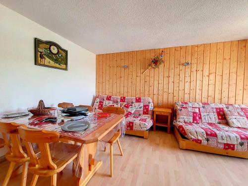 Appartement Les Menuires, 2 pièces, 5 personnes - FR-1-344-785