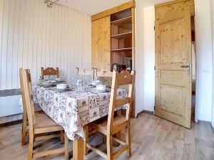 Appartement Les Menuires, 2 pièces, 5 personnes - FR-1-344-797