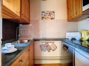 Appartement Les Menuires, 2 pièces, 5 personnes - FR-1-344-811