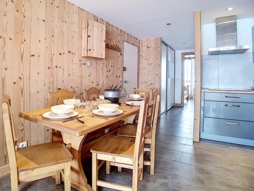 Appartement Les Menuires, 2 pièces, 5 personnes - FR-1-344-843
