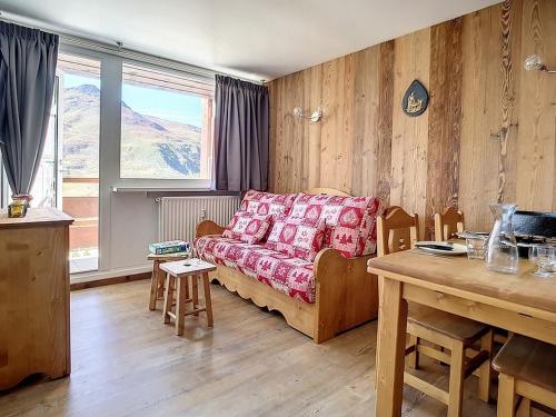 Appartement Les Menuires, 2 pièces, 5 personnes - FR-1-344-855