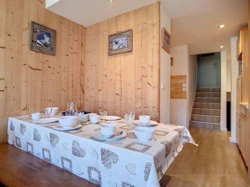 Appartement Les Menuires, 2 pièces, 5 personnes - FR-1-344-925