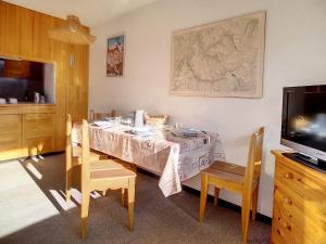Appartement Les Menuires, 2 pièces, 5 personnes - FR-1-344-972