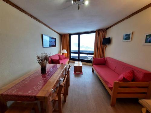 Appartement Les Menuires, 2 pièces, 5 personnes - FR-1-452-125