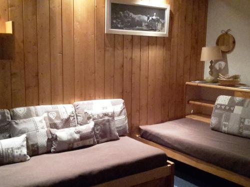 Appartement Les Menuires, 2 pièces, 5 personnes - FR-1-574-11