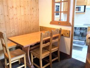 Appartement Les Menuires, 2 pièces, 5 personnes - FR-1-574-9