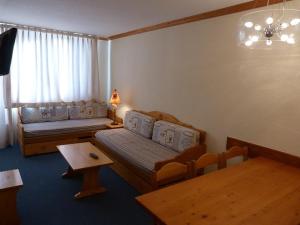 Appartement Les Menuires, 2 pièces, 6 personnes - FR-1-178-182