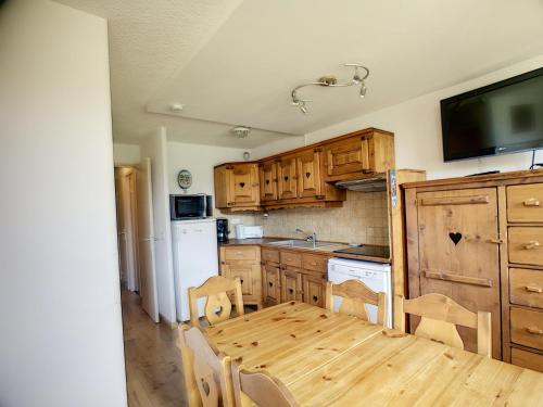 Appartement Les Menuires, 2 pièces, 6 personnes - FR-1-178-325