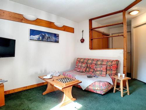 Appartement Les Menuires, 2 pièces, 6 personnes - FR-1-344-1024