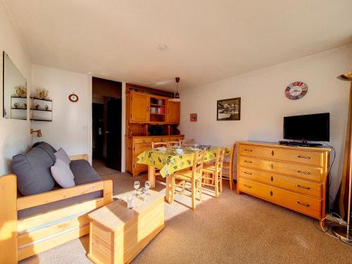 Appartement Les Menuires, 2 pièces, 6 personnes - FR-1-344-1045
