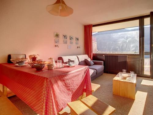 Appartement Les Menuires, 2 pièces, 6 personnes - FR-1-344-1049