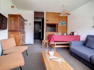 Appartement Les Menuires, 2 pièces, 6 personnes - FR-1-344-1049