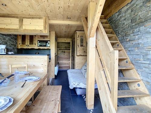 Appartement Les Menuires, 2 pièces, 6 personnes - FR-1-344-186