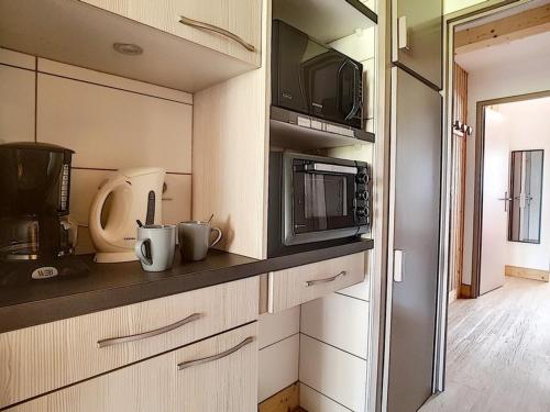 Appartement Les Menuires, 2 pièces, 6 personnes - FR-1-344-748