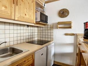Appartement Les Menuires, 2 pièces, 6 personnes - FR-1-344-751