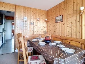 Appartement Les Menuires, 2 pièces, 6 personnes - FR-1-344-762