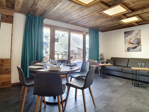 Appartement Les Menuires, 2 pièces, 6 personnes - FR-1-344-831