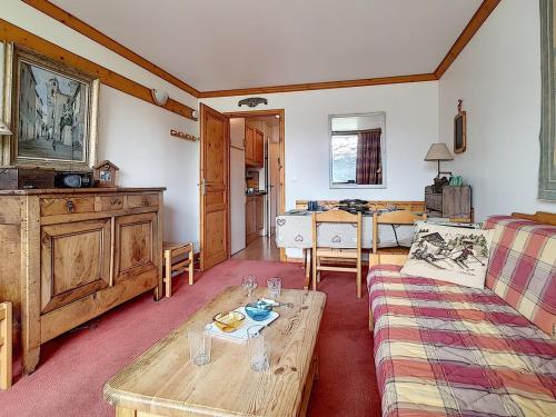 Appartement Les Menuires, 2 pièces, 6 personnes - FR-1-344-838