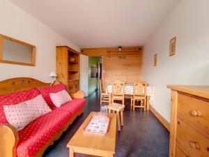 Appartement Les Menuires, 2 pièces, 6 personnes - FR-1-344-846