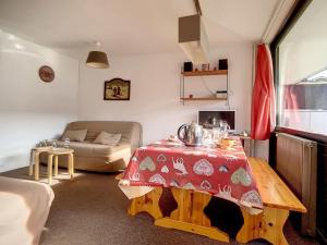 Appartement Les Menuires, 2 pièces, 6 personnes - FR-1-344-868