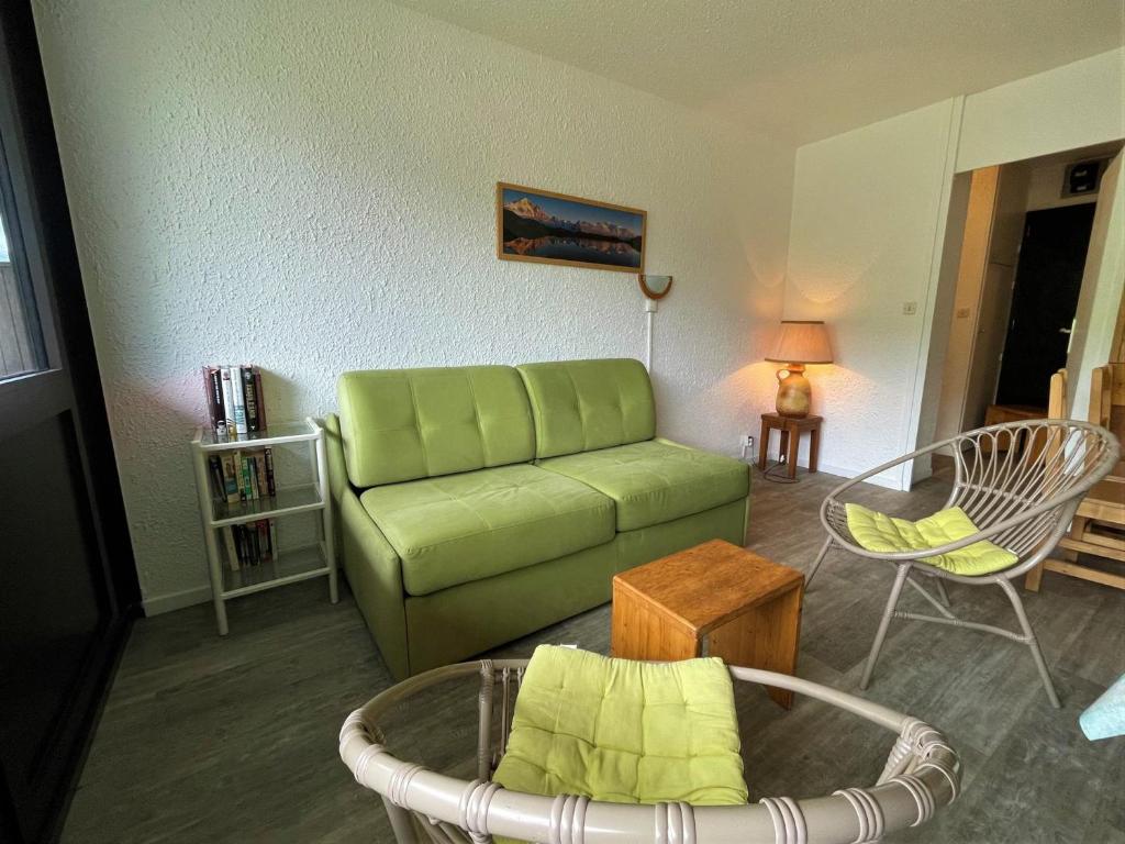 Appartement Les Menuires, 2 pièces, 6 personnes - FR-1-452-179 Croisette -  - La Croisette, 73440 Les Menuires