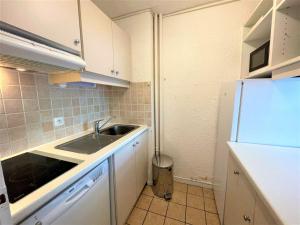 Appartement Les Menuires, 2 pièces, 6 personnes - FR-1-452-179