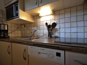 Appartement Les Menuires, 2 pièces, 6 personnes - FR-1-452-20