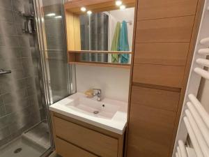 Appartement Les Menuires, 2 pièces, 6 personnes - FR-1-574-44