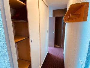 Appartement Les Menuires, 2 pièces, 6 personnes - FR-1-574-8