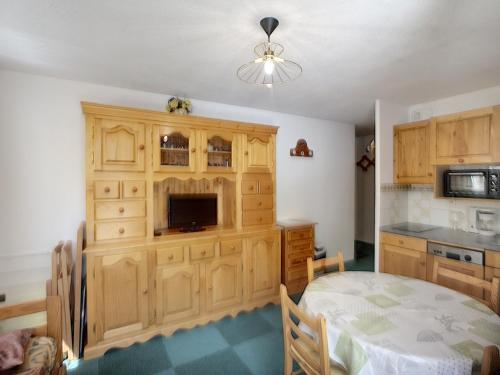 Appartement Les Menuires, 3 pièces, 5 personnes - FR-1-178-179