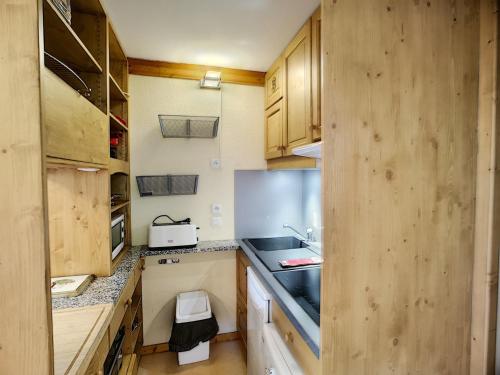 Appartement Les Menuires, 3 pièces, 6 personnes - FR-1-178-160